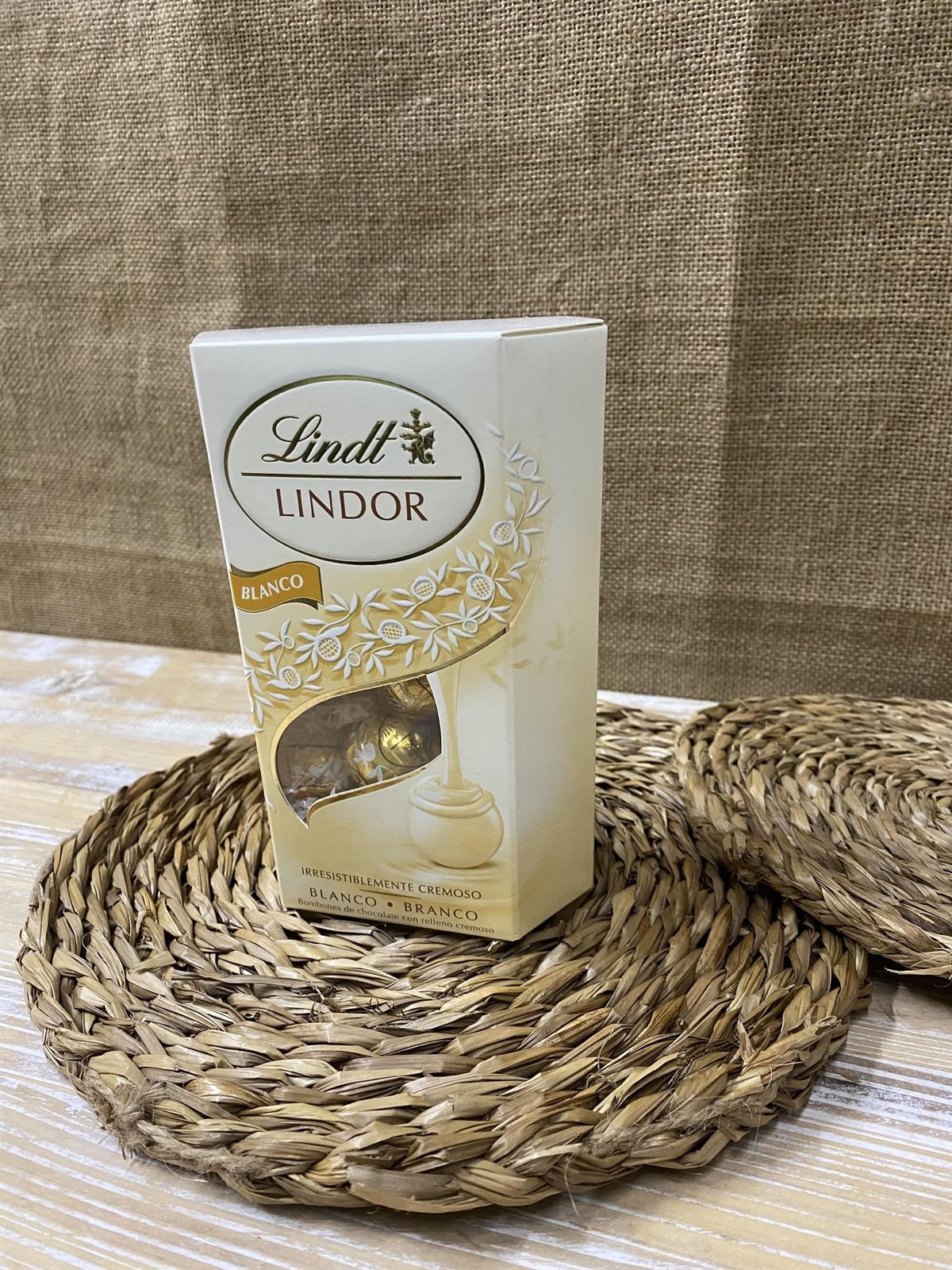 Bombones Lindt blanco - Imagen 2