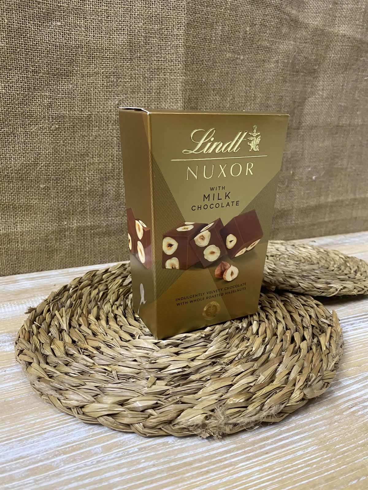 Bombones Lindt nuxor cornet - Imagen 2