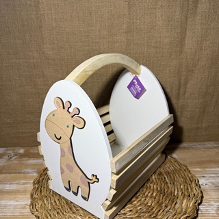 Caja de madera beis con jirafa - Imagen 2