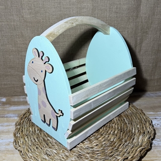 Caja de madera verde con jirafa - Imagen 2