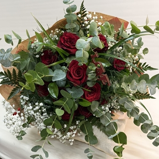 Ramo de 12 rosas rojas - Imagen 1