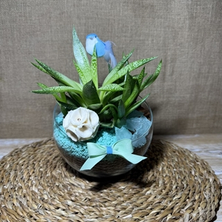 Terrario azul en pecera cortada - Imagen 1