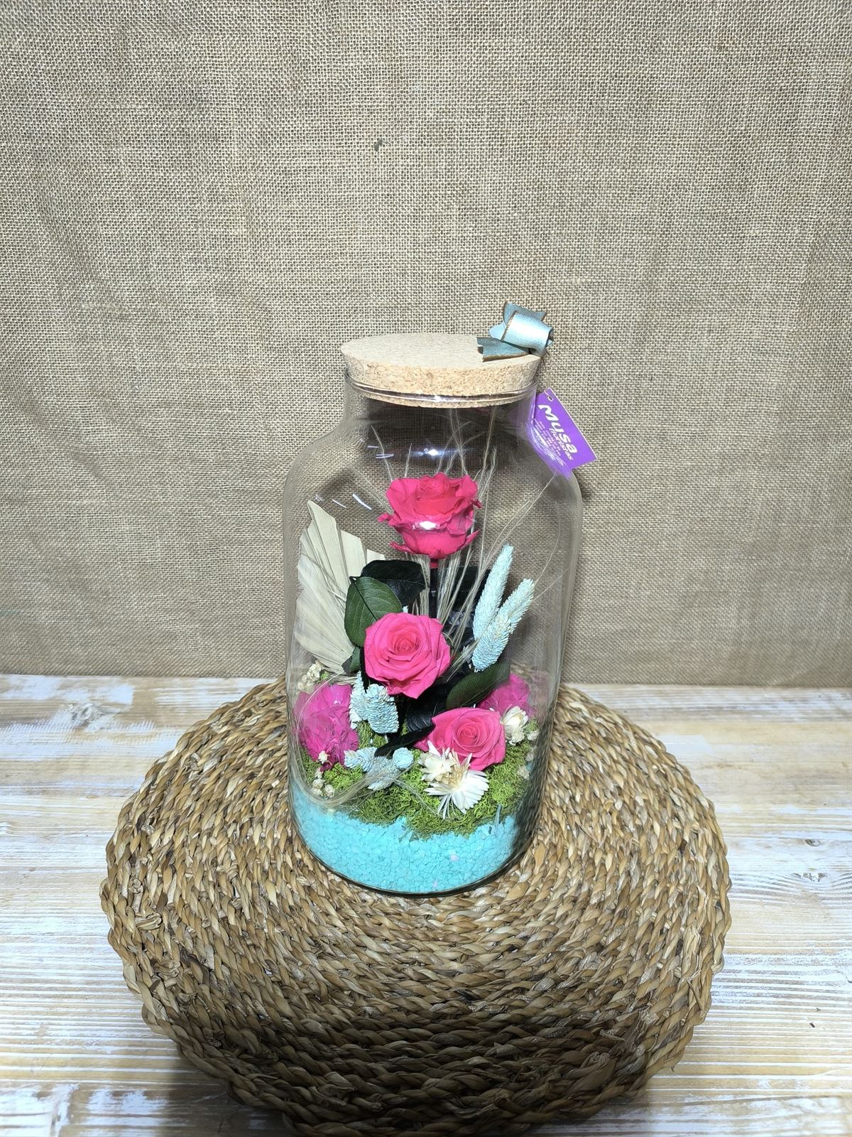 Terrarium con tapa de corcho tonos fucsia y azul - Imagen 2