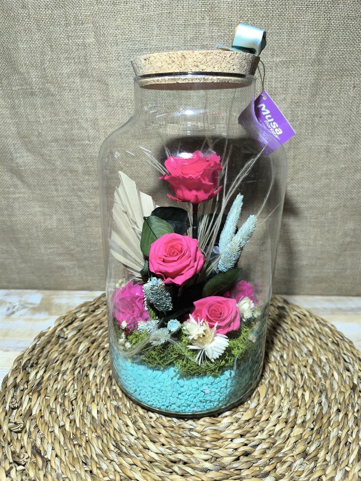 Terrarium con tapa de corcho tonos fucsia y azul - Imagen 3