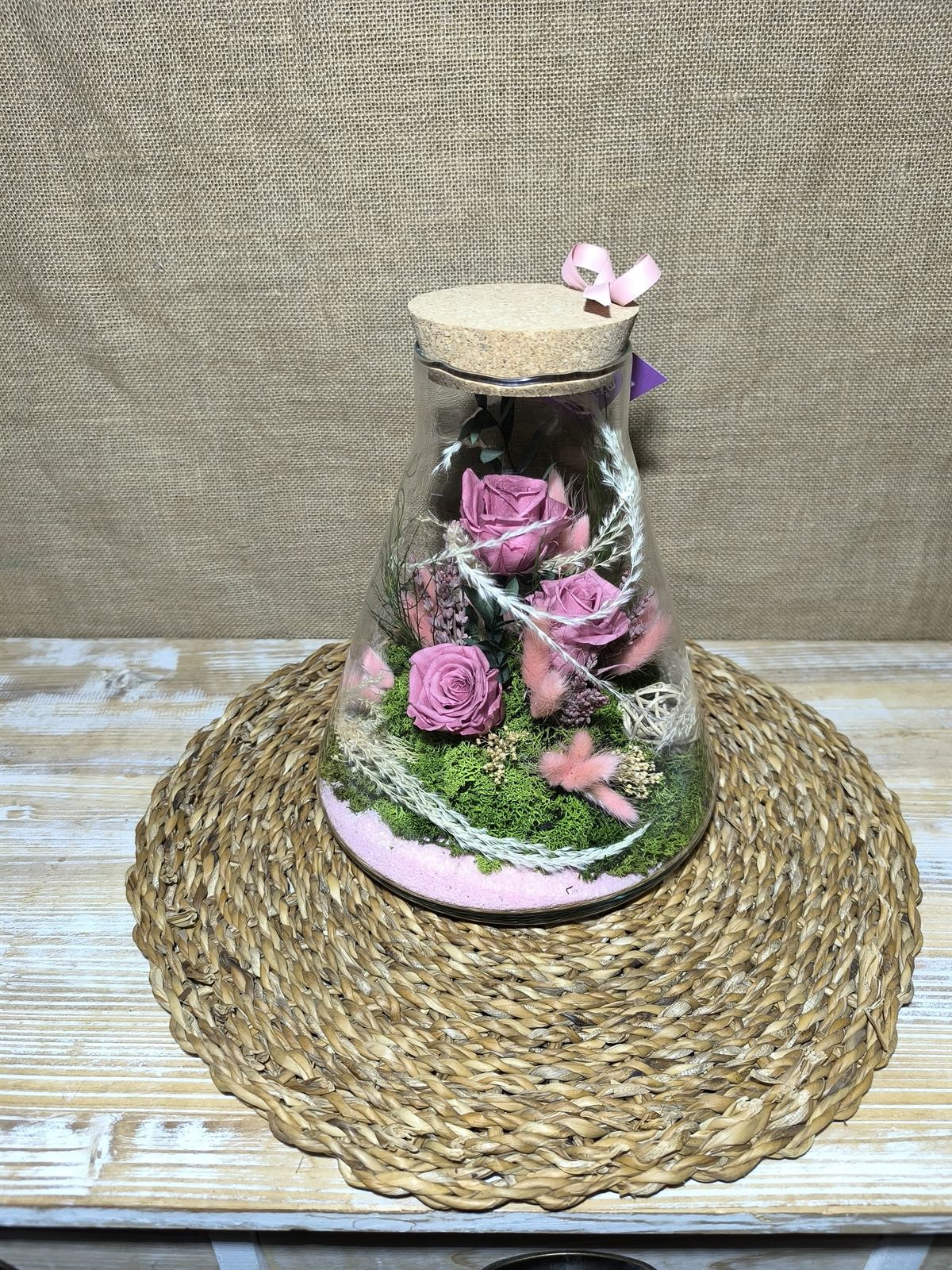 Terrarium en forma de pirámide con tapa de corcho tonos blossom - Imagen 1