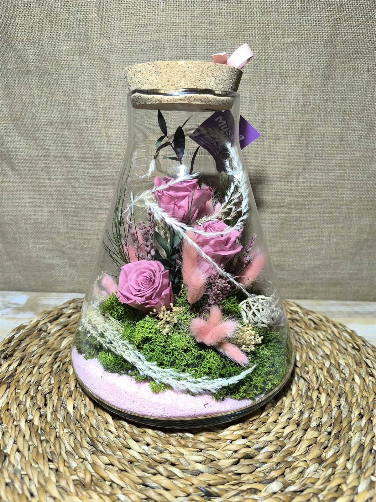 Terrarium en forma de pirámide con tapa de corcho tonos blossom - Imagen 3